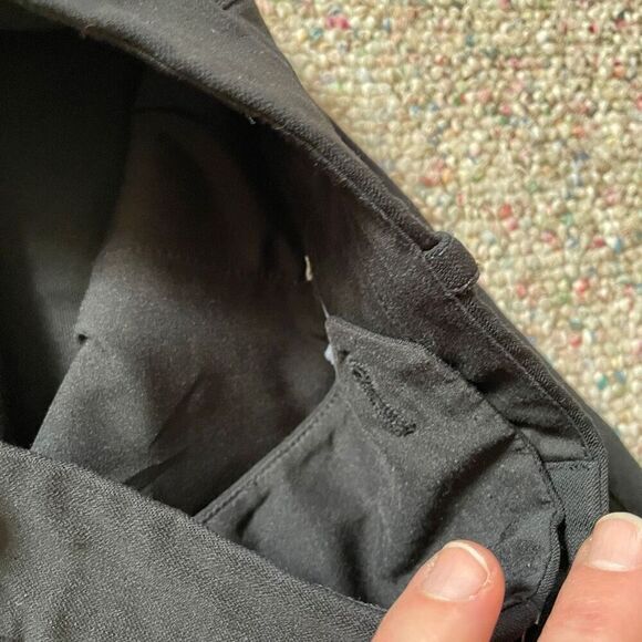 Vince Black Trouser Pants - Picture 5 of 9